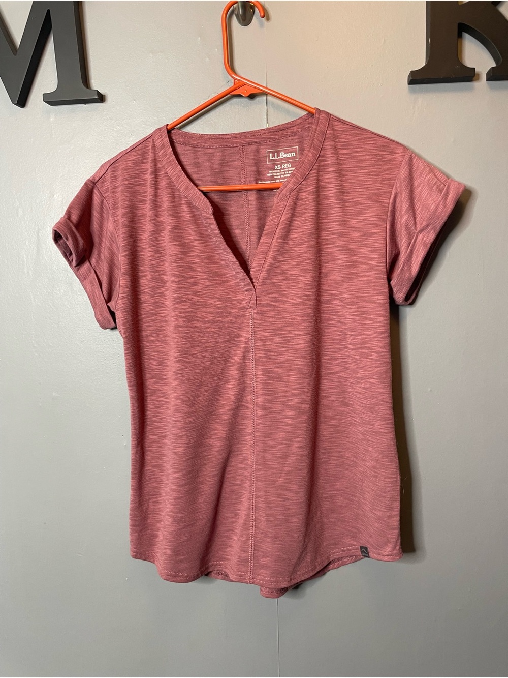 L.L. Bean Women's Streamside Tee, Short-Sleeve Splitneck dusty rose‎ size XS
